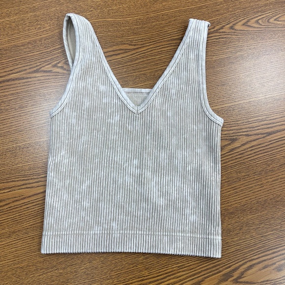 Zenana 2 Piece Reversible 2-Way Neckline Washed Ribbed Cropped Tank Top - Picture 4 of 7